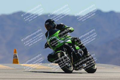 media/Mar-24-2025-Moto Forza (Mon) [[57ce5c5cff]]/3-Beginner Group/Session 4 (Turn 9)/